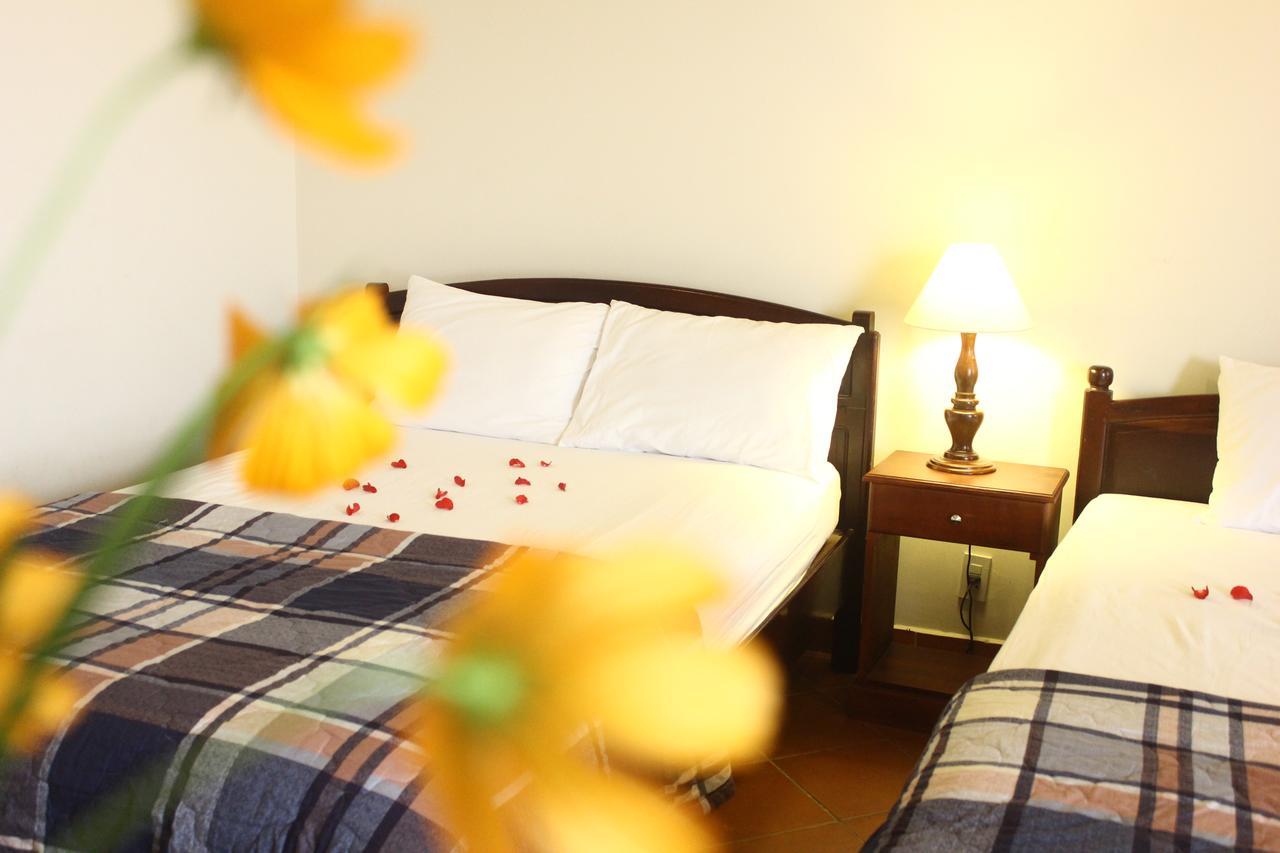 Minh Kha Hotel Mũi Né Buitenkant foto