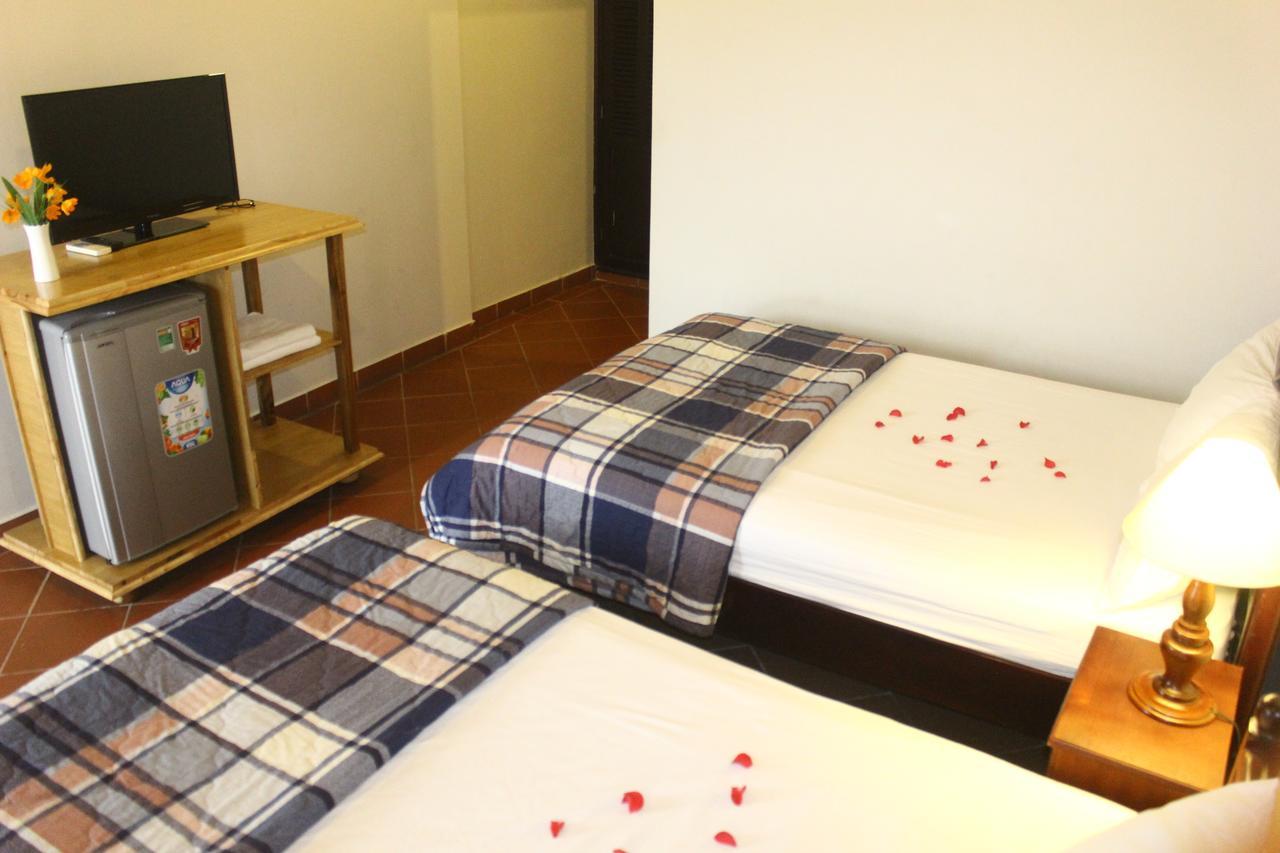 Minh Kha Hotel Mũi Né Buitenkant foto