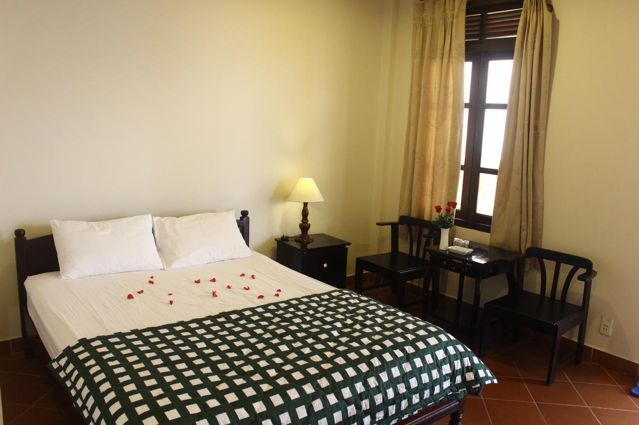 Minh Kha Hotel Mũi Né Buitenkant foto