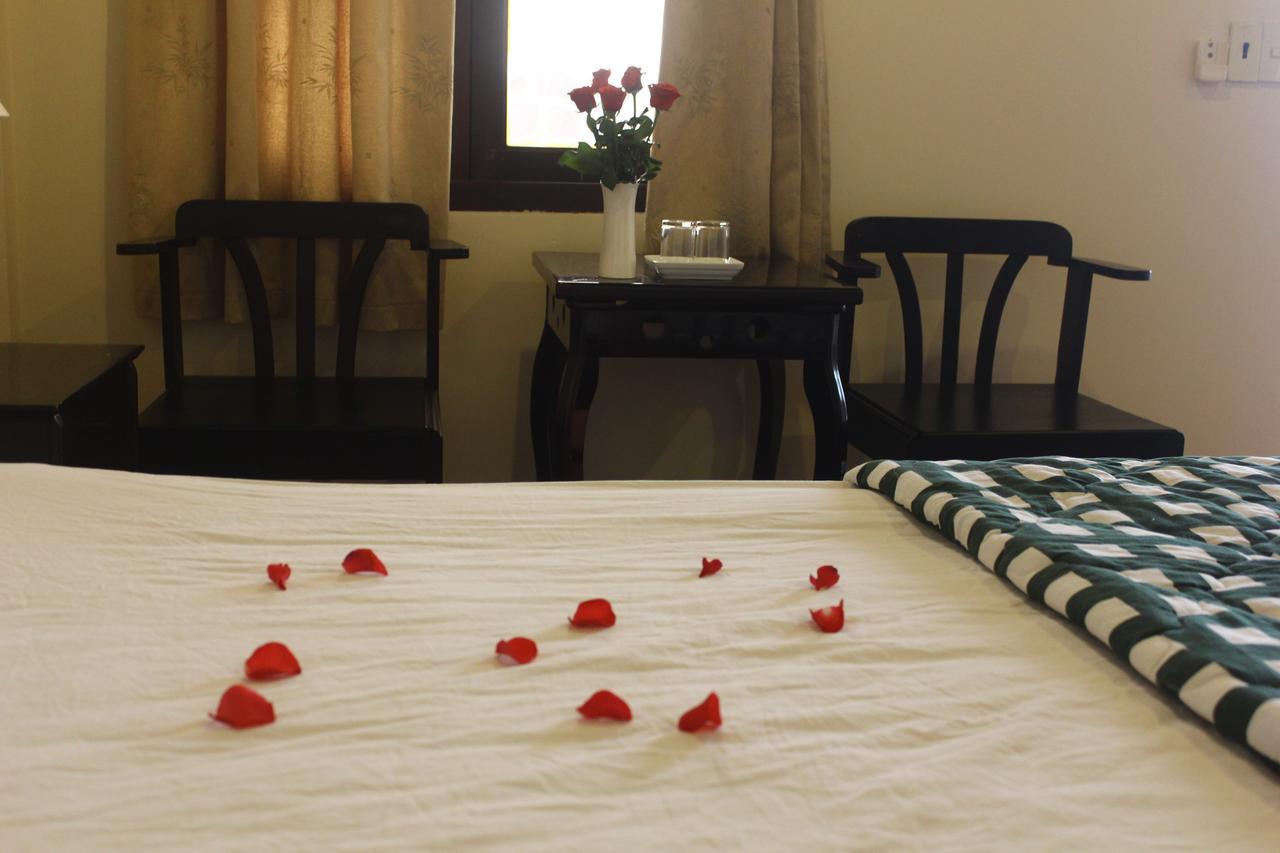 Minh Kha Hotel Mũi Né Buitenkant foto