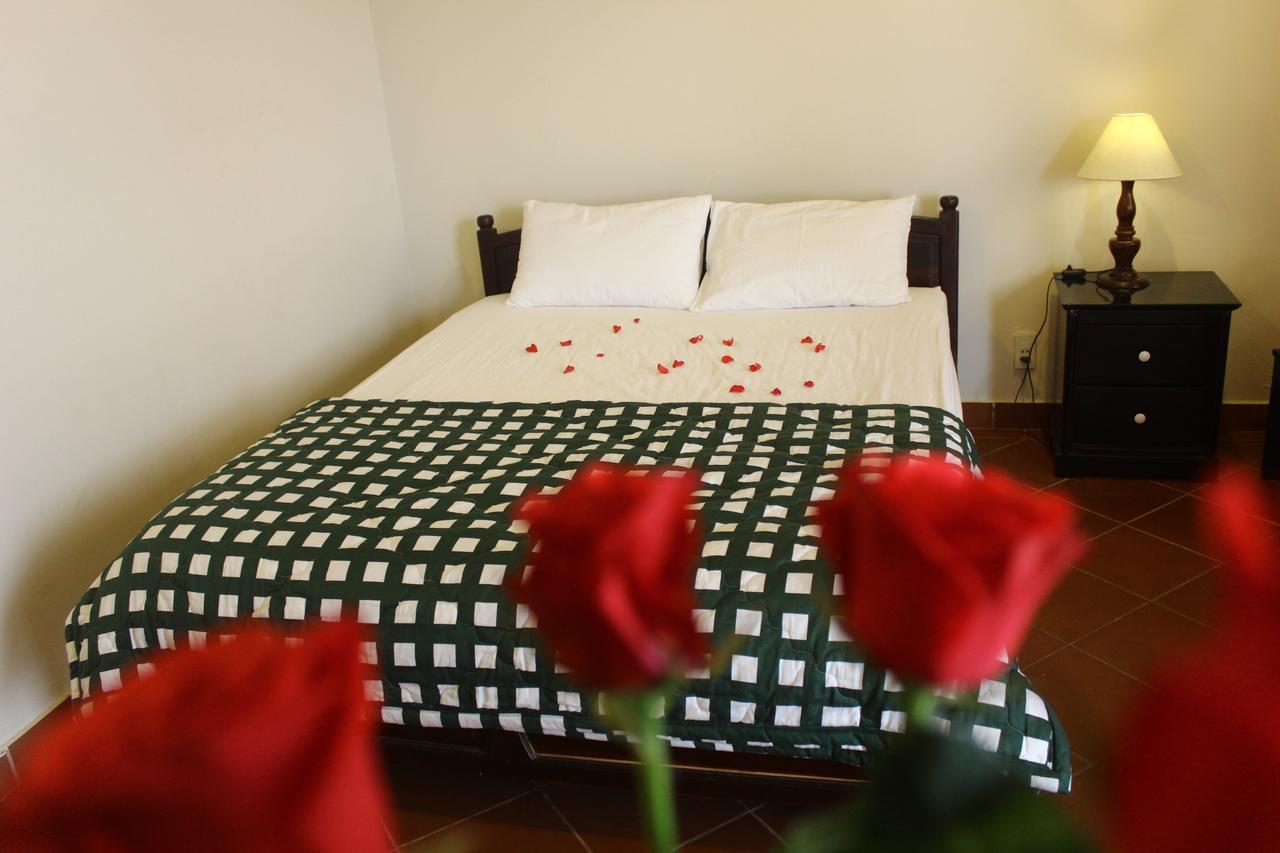 Minh Kha Hotel Mũi Né Buitenkant foto