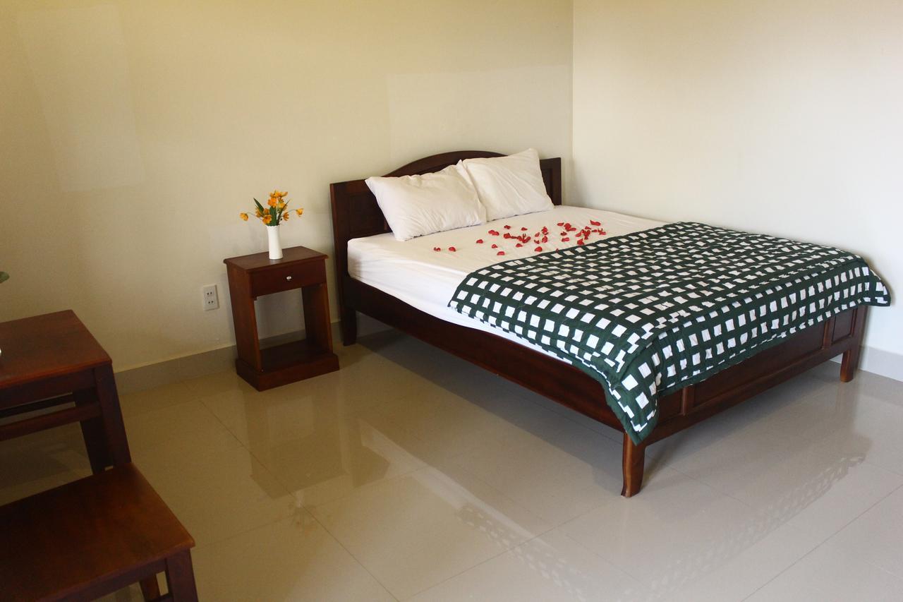 Minh Kha Hotel Mũi Né Buitenkant foto
