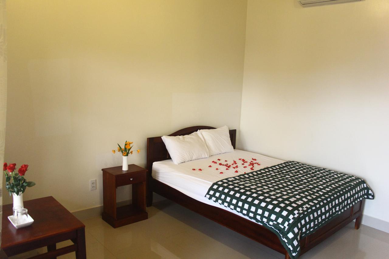 Minh Kha Hotel Mũi Né Buitenkant foto